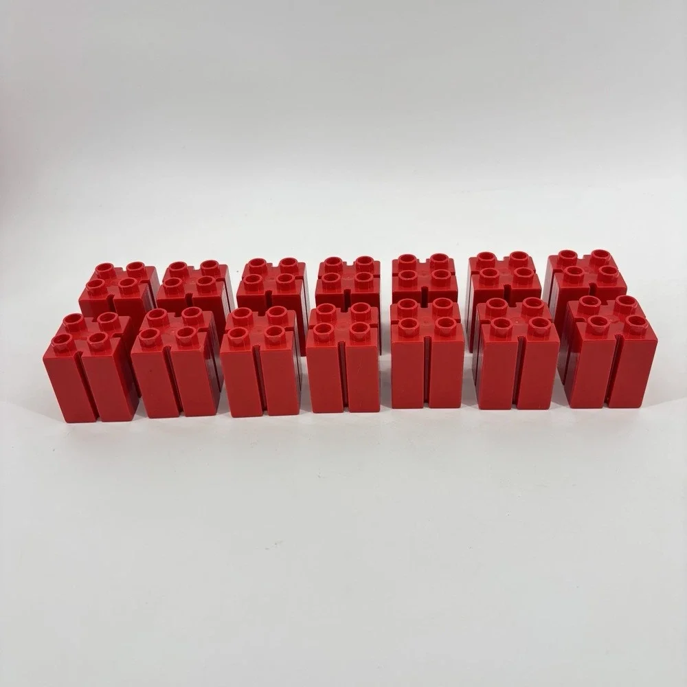 Lego‎ Duplo Red 2X2X2 Column W/ Vertical Grooves Lot Of 14 Vintage Bricks